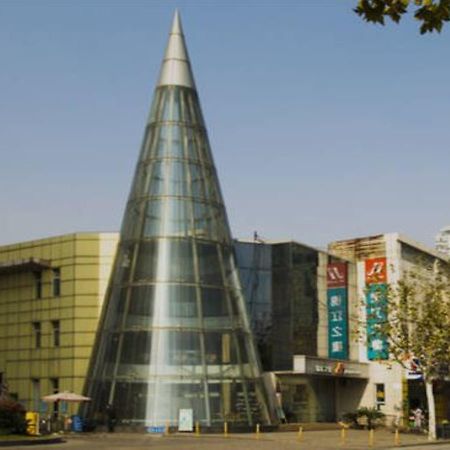 ジンジャン イン チャオバオ ロード サブウェイ ステーション 上海市 エクステリア 写真